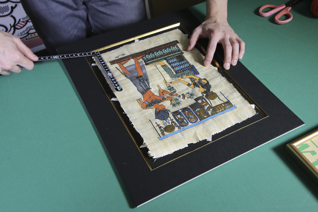 額縁の選び方｜プロが教える大切な作品を飾るコツ - 額縁や額装なら